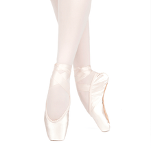 Load image into Gallery viewer, Russian Pointe Lumina Draw Flex Hard Pointe Shoe
