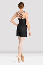 Load image into Gallery viewer, Mirella Celeste Piping Ripstop Short Ladies