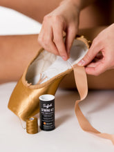 Load image into Gallery viewer, Suffolk Sewing Kit