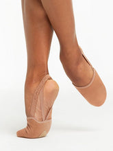 Load image into Gallery viewer, Capezio Stretch Canvas Pirouette II Adult