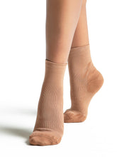 Load image into Gallery viewer, Capezio Lifeknit Sox Ladies