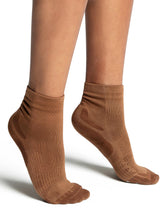 Load image into Gallery viewer, Capezio Lifeknit Sox Ladies