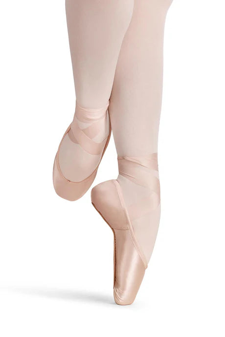Russian Pointe Akoya Flex Medium