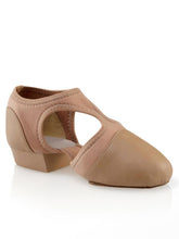 Load image into Gallery viewer, Capezio Pedini Femme Child
